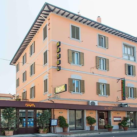 Hotel Il Ponte Cecina  Zewnętrze zdjęcie