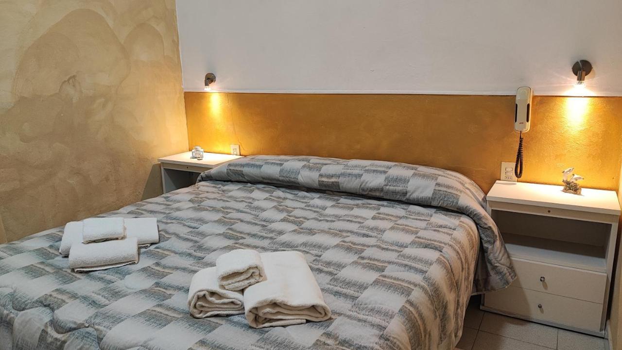 Hotel Il Ponte Cecina  Zewnętrze zdjęcie