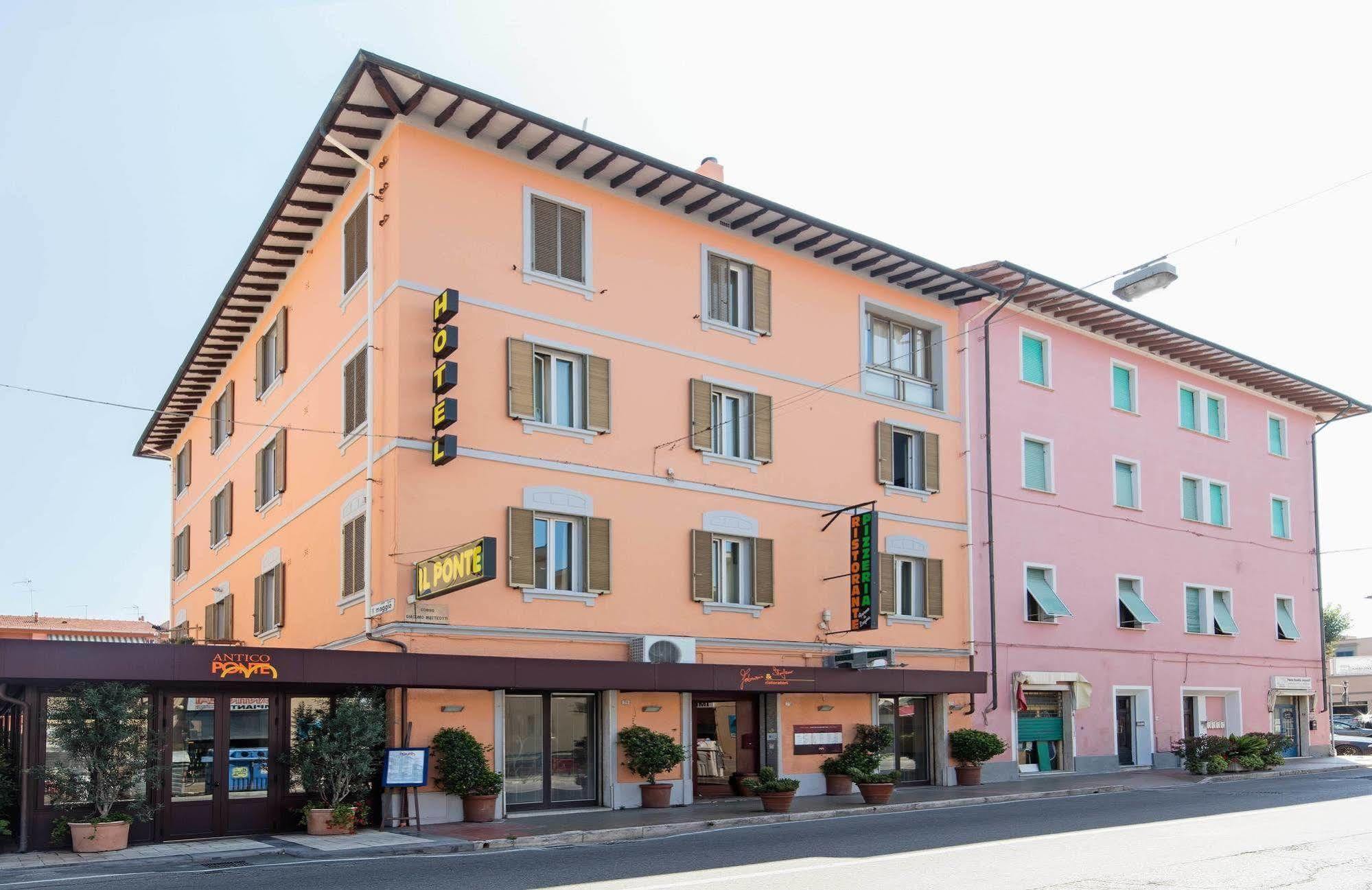 Hotel Il Ponte Cecina  Zewnętrze zdjęcie