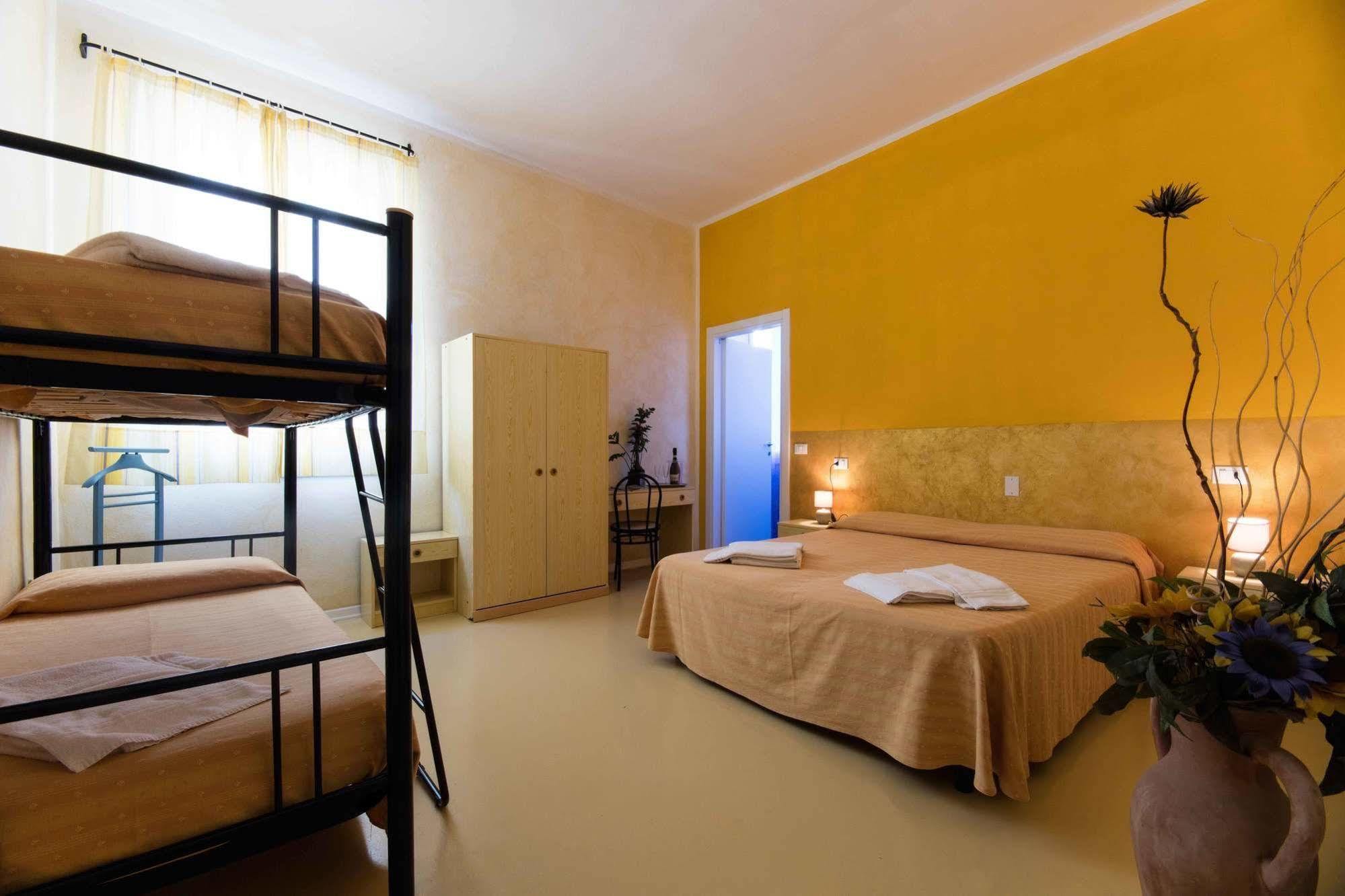 Hotel Il Ponte Cecina  Zewnętrze zdjęcie